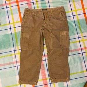 Eddie Bauer Capri pants